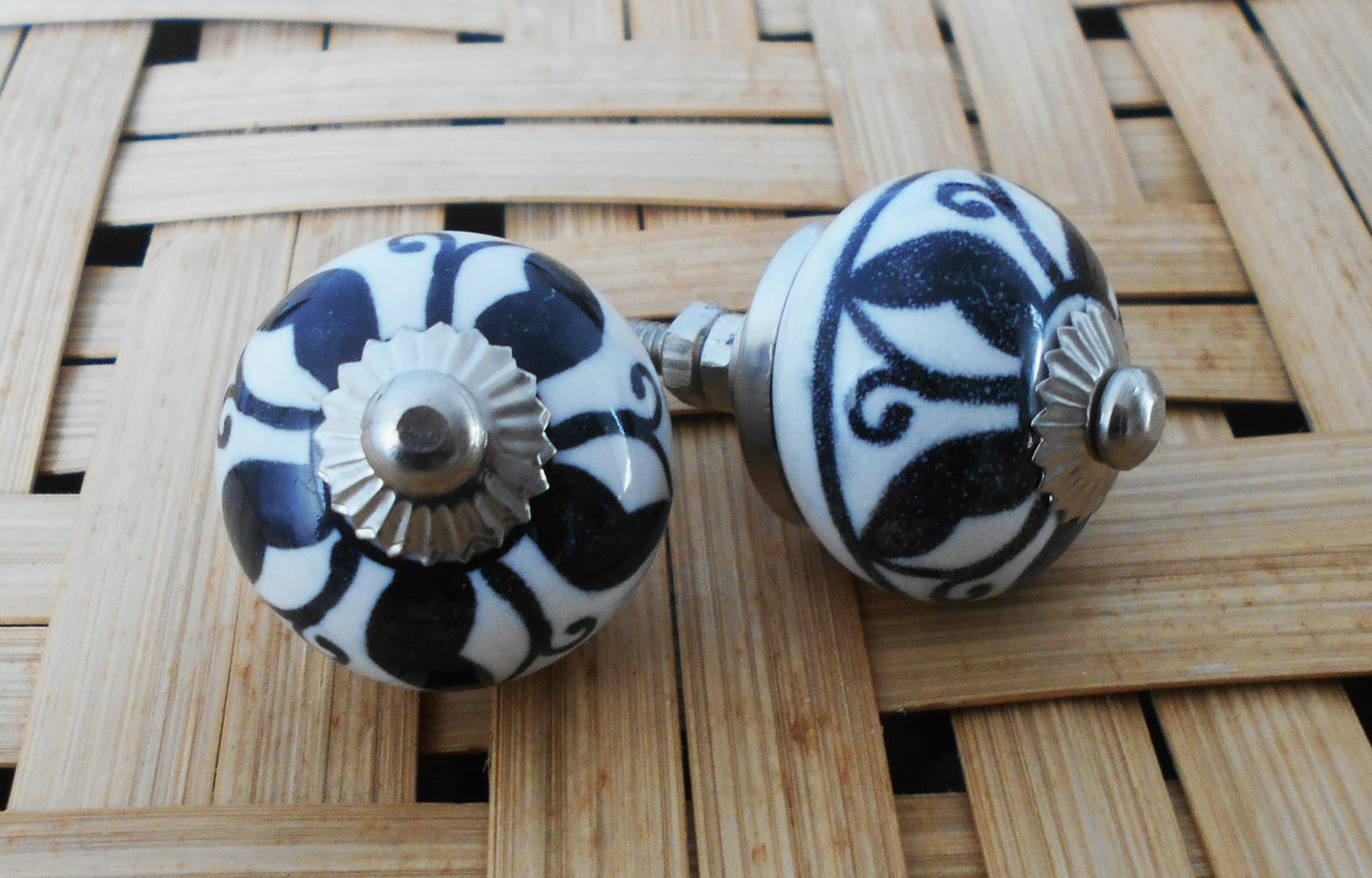Keramikgriff, Möbelgriff, Möbelknauf, klein, schwarz