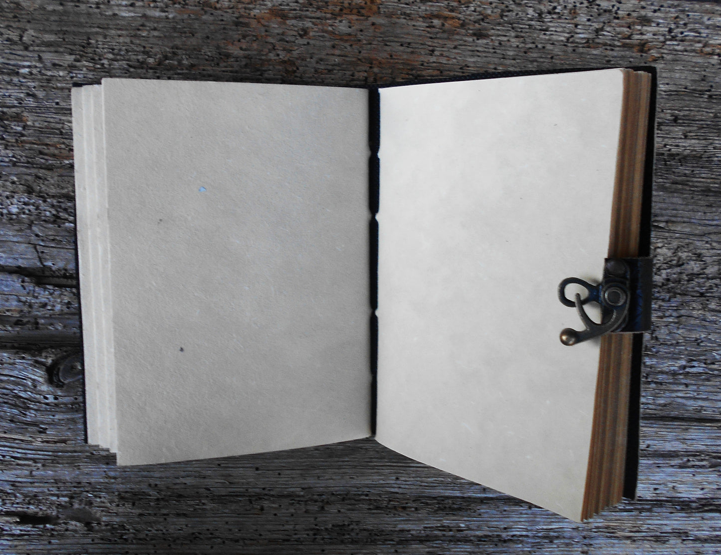 Leder-Notizbuch, handgearbeitet, Tagebuch, handgeschöpftes Papier, The Lovers