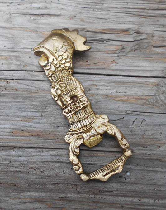 Flaschenöffner, Echse