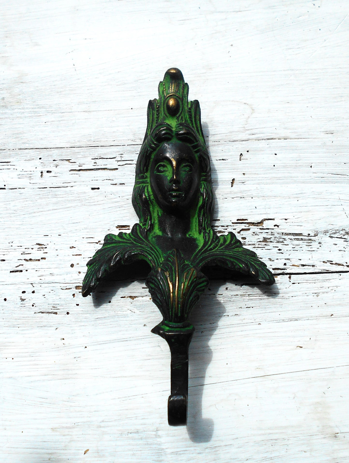 Garderobenhaken, Wandhaken, Kleiderhaken, Messing, Dame. Jugendstil