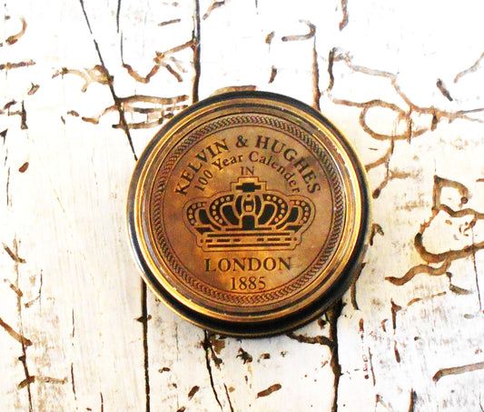 Kompass, hundertjähriger Kalender