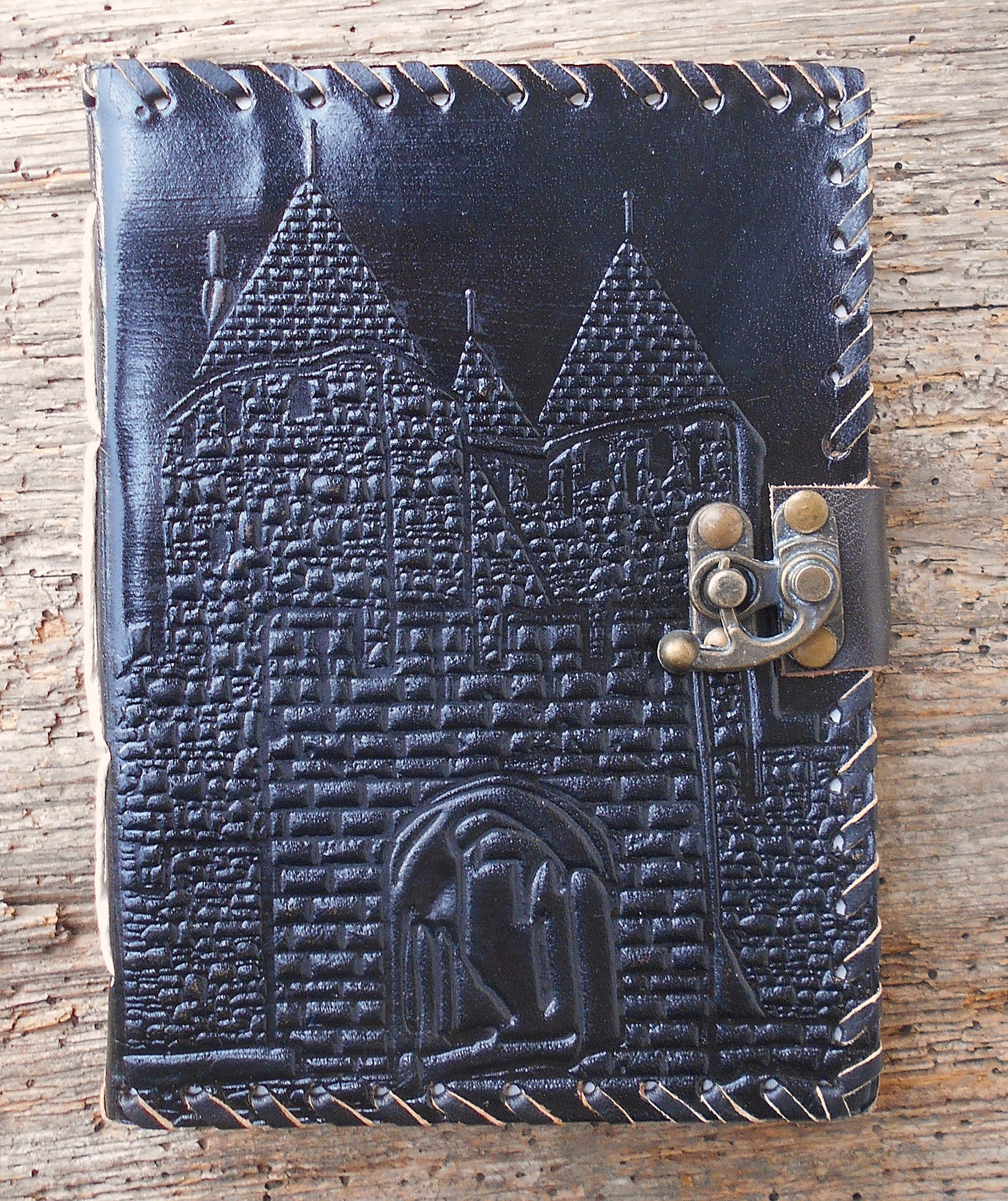 Leder-Notizbuch, handgearbeitet, Tagebuch, Vintage Notizbuch, handgeschöpftes Papier, Burg